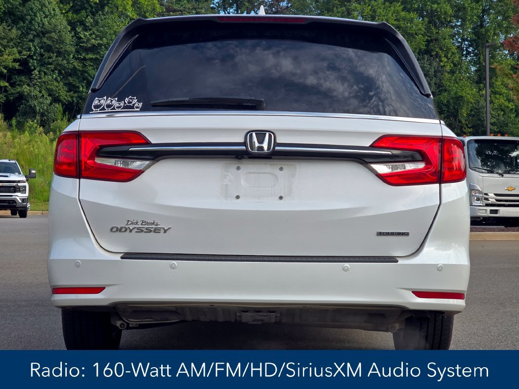 Used 2024 Honda Odyssey Touring image 3
