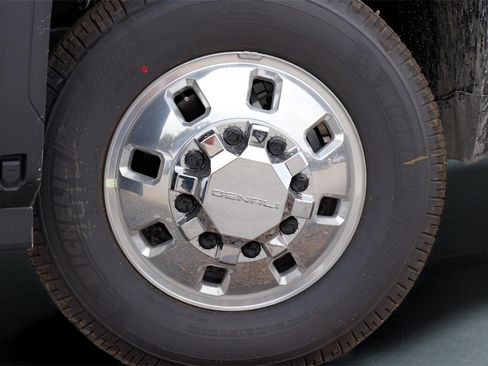 New 2026 GMC Sierra 3500 Denali Ultimate image 2