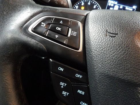Used 2020 Ford EcoSport Titanium AWD/4WD image 16