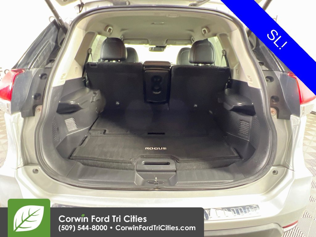 Used 2018 Nissan Rogue SL AWD/4WD image 13