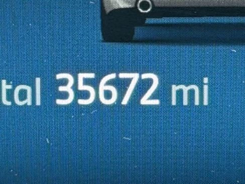 Used 2025 BMW 330i Sedan image 6