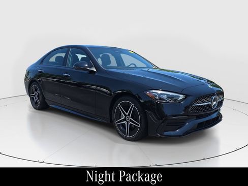 Used 2025 Mercedes-Benz C 300 Sedan image 3