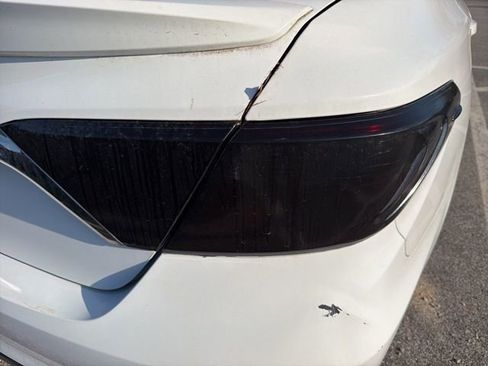 Used 2017 Toyota Camry SE w/ Moonroof Package image 7