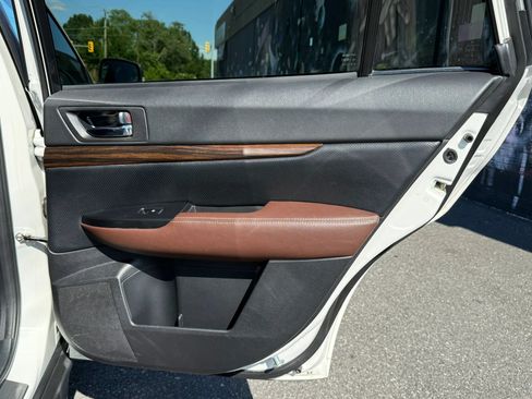 Used 2014 Subaru Outback 2.5i Limited AWD/4WD image 22