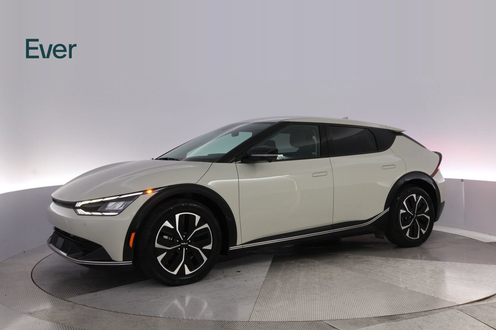 Used 2023 Kia EV6 Wind w/ Wind Technology Package AWD/4WD image 18