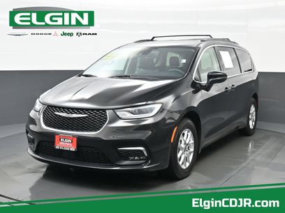 Used 2022 Chrysler Pacifica Touring-L