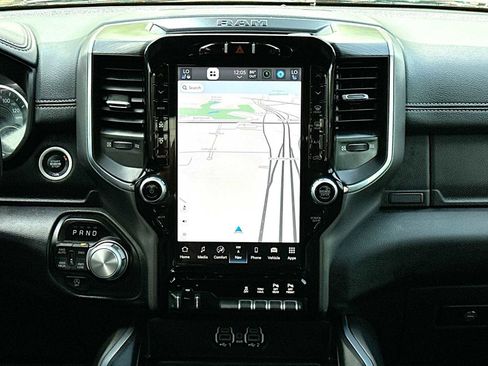 Used 2024 RAM 1500 Laramie image 26