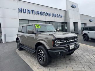 Used 2025 Ford Bronco Outer Banks AWD/4WD video 1