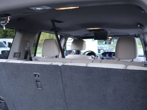 Used 2015 Honda Pilot SE image 16