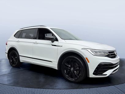 Used 2022 Volkswagen Tiguan SE R-Line