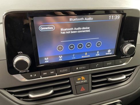 New 2025 Nissan Altima 2.5 S image 8