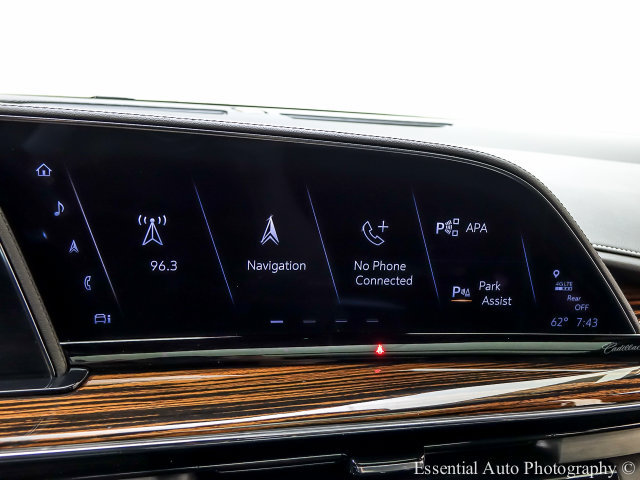 Certified 2024 Cadillac Escalade Premium Luxury w/ Performance Package AWD/4WD image 17