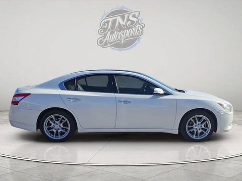 Used 2010 Nissan Maxima 3.5 SV w/ Premium Pkg image 6