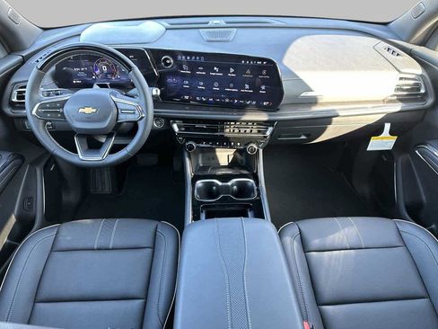 New 2026 Chevrolet Traverse High Country image 8