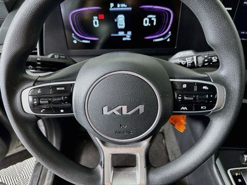 Certified 2023 Kia Sportage LX AWD/4WD image 11
