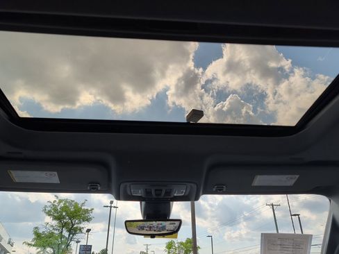 Used 2020 GMC Sierra 2500 Denali w/ Denali Ultimate Package image 18