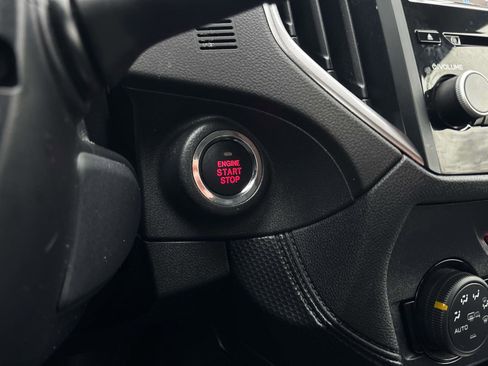 Used 2023 Subaru Forester Premium image 29