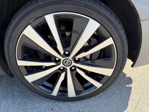 Used 2021 Nissan Altima 2.5 SR FWD image 39