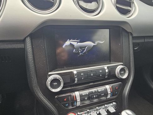 Used 2015 Ford Mustang GT Premium RWD image 18