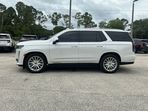 Used 2023 Cadillac Escalade Premium Luxury w/ Performance Package AWD/4WD image 5