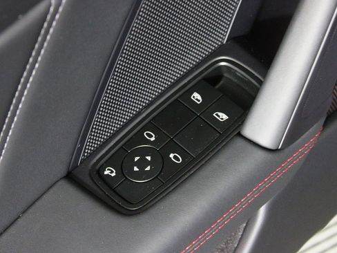 Used 2025 Porsche 911 Carrera 4 GTS image 20