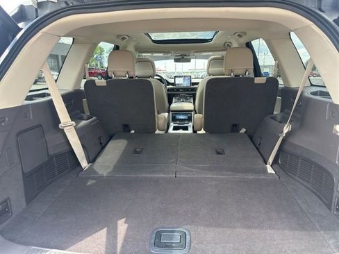 Used 2020 Lincoln Aviator Reserve w/ Equipment Group 201A AWD/4WD image 15