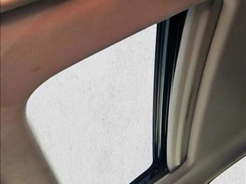 Used 2017 Honda CR-V EX image 16