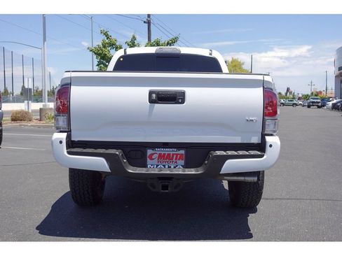 Certified 2023 Toyota Tacoma TRD Off-Road w/ Advanced Technology Package AWD/4WD image 7