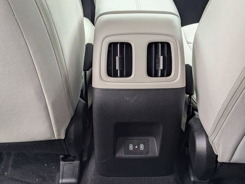 Used 2025 Hyundai Tucson SEL FWD image 15