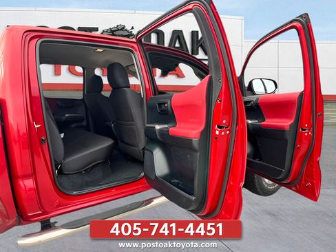Used 2016 Toyota Tacoma SR5 w/ SR5 Appearance Package (SN) RWD image 23