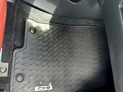 Used 2019 MAZDA CX-9 Signature image 8