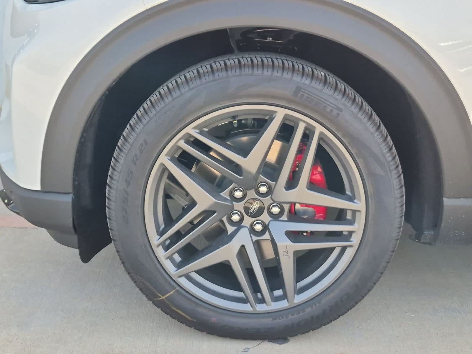 New 2027 Ford Explorer ST-Line w/ Premium Package RWD image 32