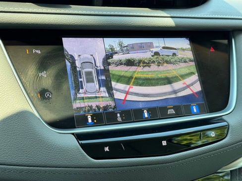 Used 2021 Cadillac XT5 Premium Luxury FWD image 32