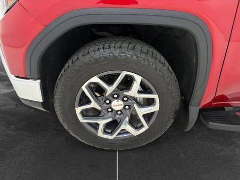 Used 2023 GMC Sierra 1500 SLT w/ SLT Premium Plus Package AWD/4WD image 9