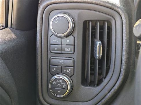 Used 2020 GMC Sierra 1500 4x4 Crew Cab w/ Sierra Value Package image 14