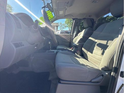 Used 2016 Nissan Frontier S image 12