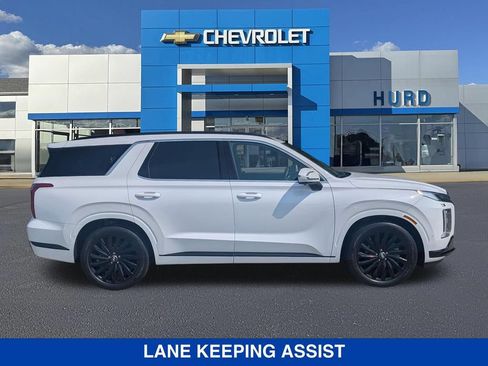 Used 2025 Hyundai Palisade Calligraphy AWD/4WD image 3