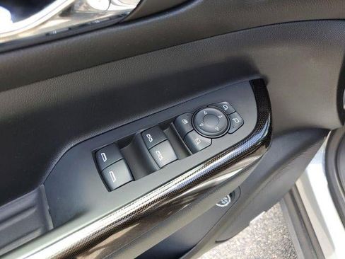 Used 2023 GMC Acadia AT4 w/ Technology Package AWD/4WD image 19