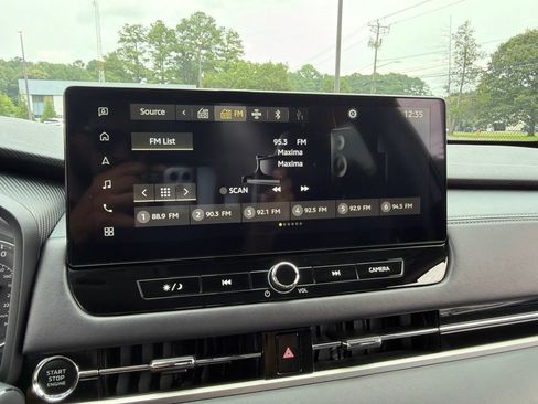Used 2025 Mitsubishi Outlander SE AWD/4WD image 10