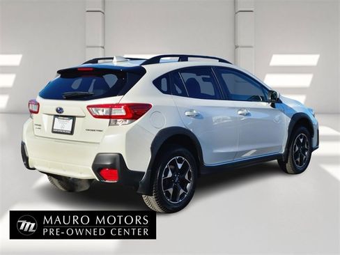 Used 2019 Subaru Crosstrek 2.0i Premium w/ Eyesight System image 3