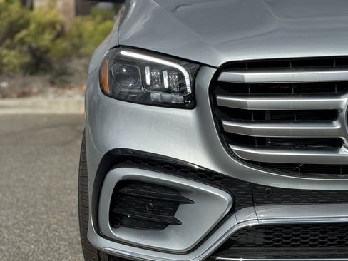 New 2025 Mercedes-Benz GLS 450 4MATIC image 7