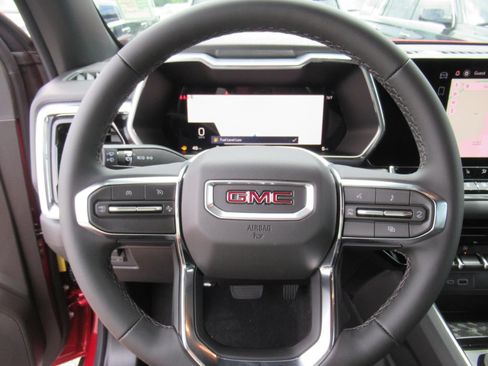New 2026 GMC Canyon Elevation w/ Convenience Package RWD image 24