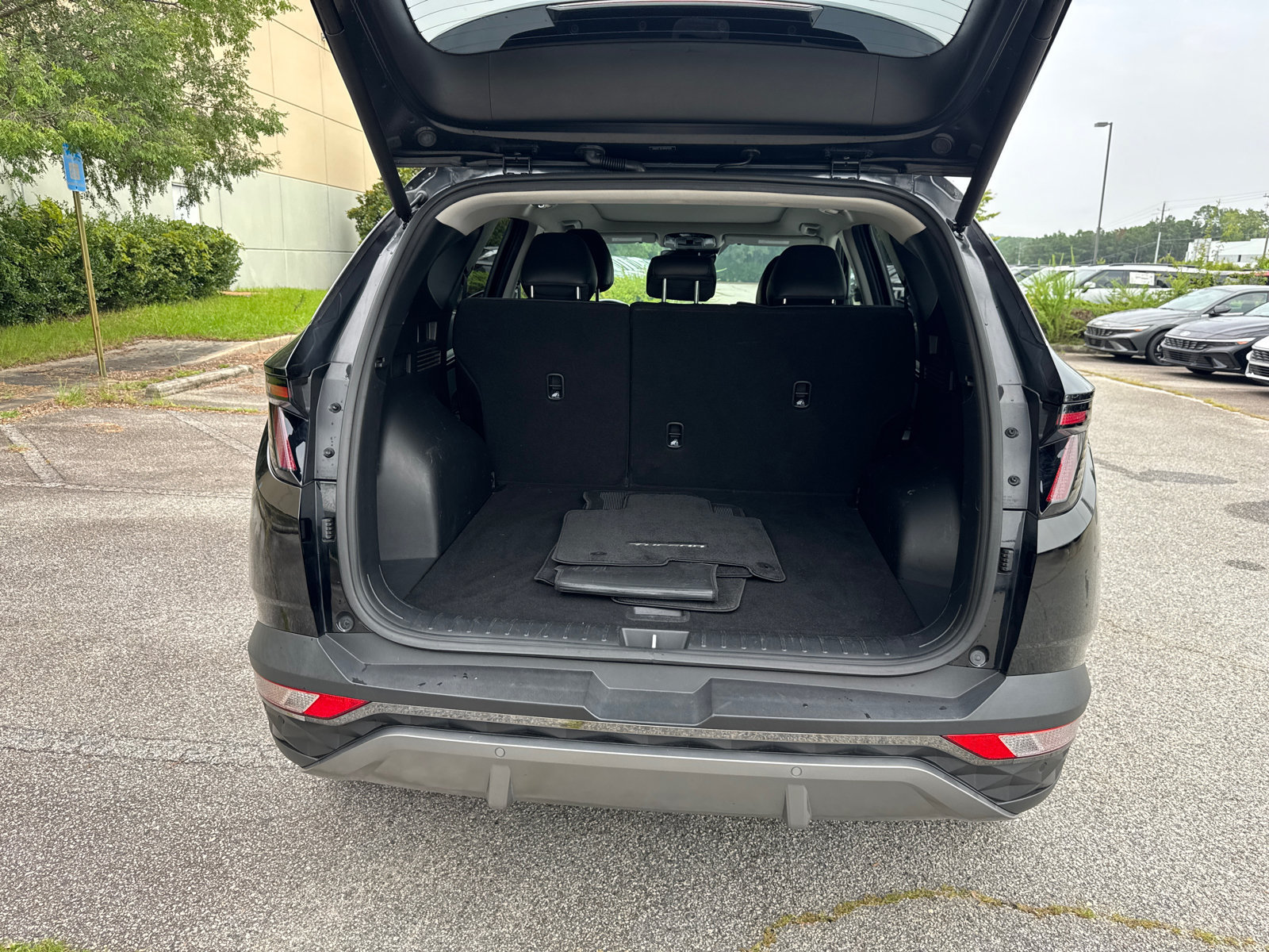 Used 2022 Hyundai Tucson Limited AWD/4WD image 18