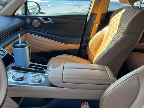 Used 2023 Genesis GV80 3.5T image 10