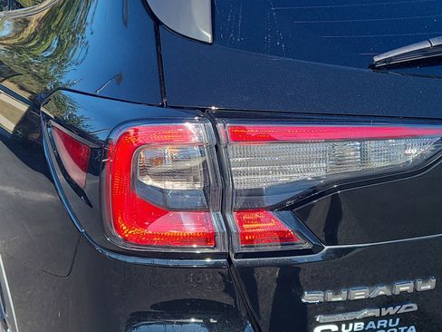 Used 2020 Subaru Outback Touring w/ Tech Package 2 image 12