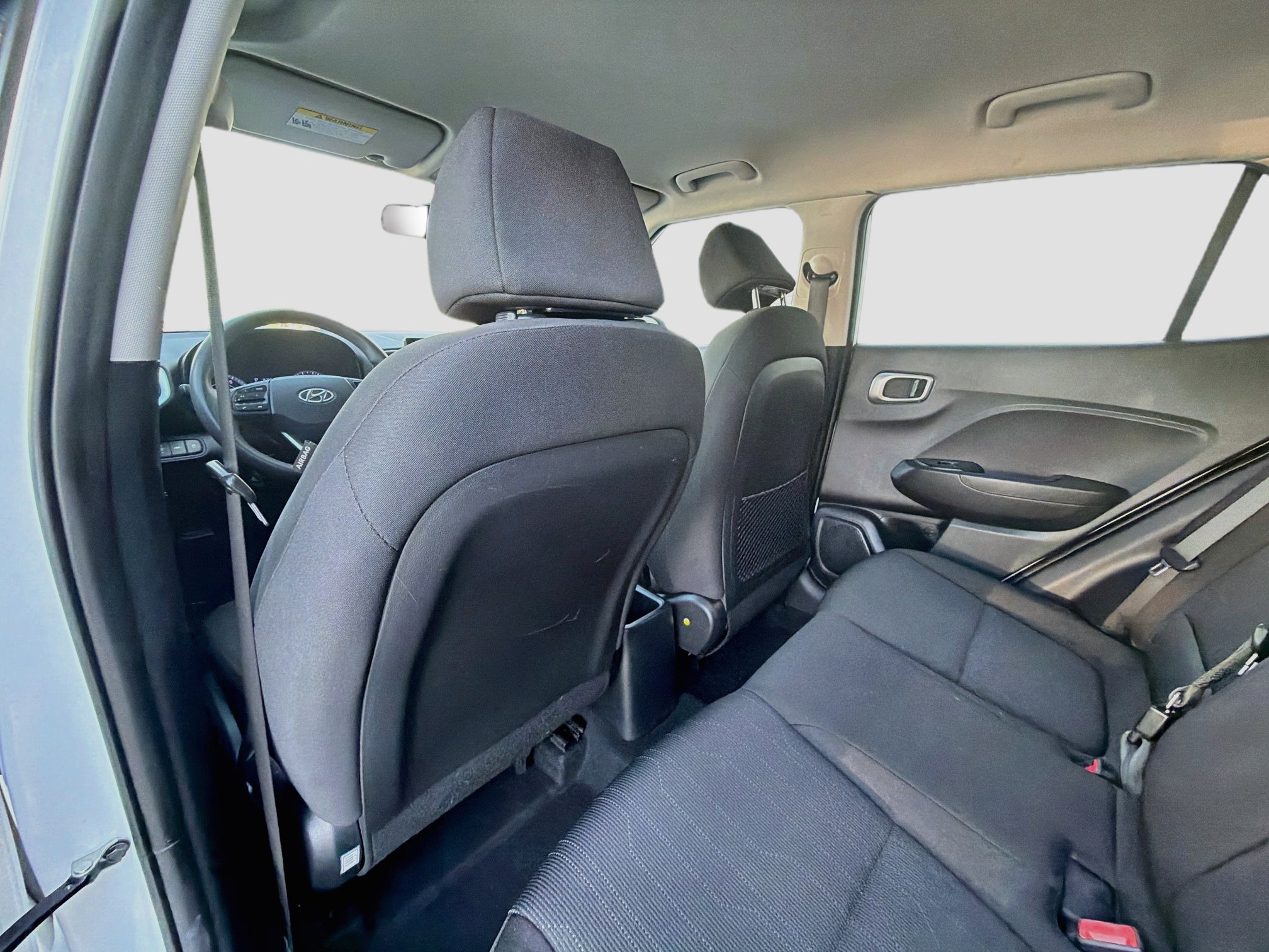 Used 2022 Hyundai Venue SE w/ Cargo Package FWD image 22