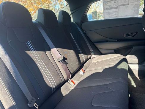 New 2025 Hyundai Elantra Sport image 12