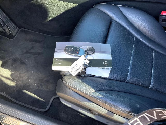 Certified 2020 Mercedes-Benz GLC 300 4MATIC image 37