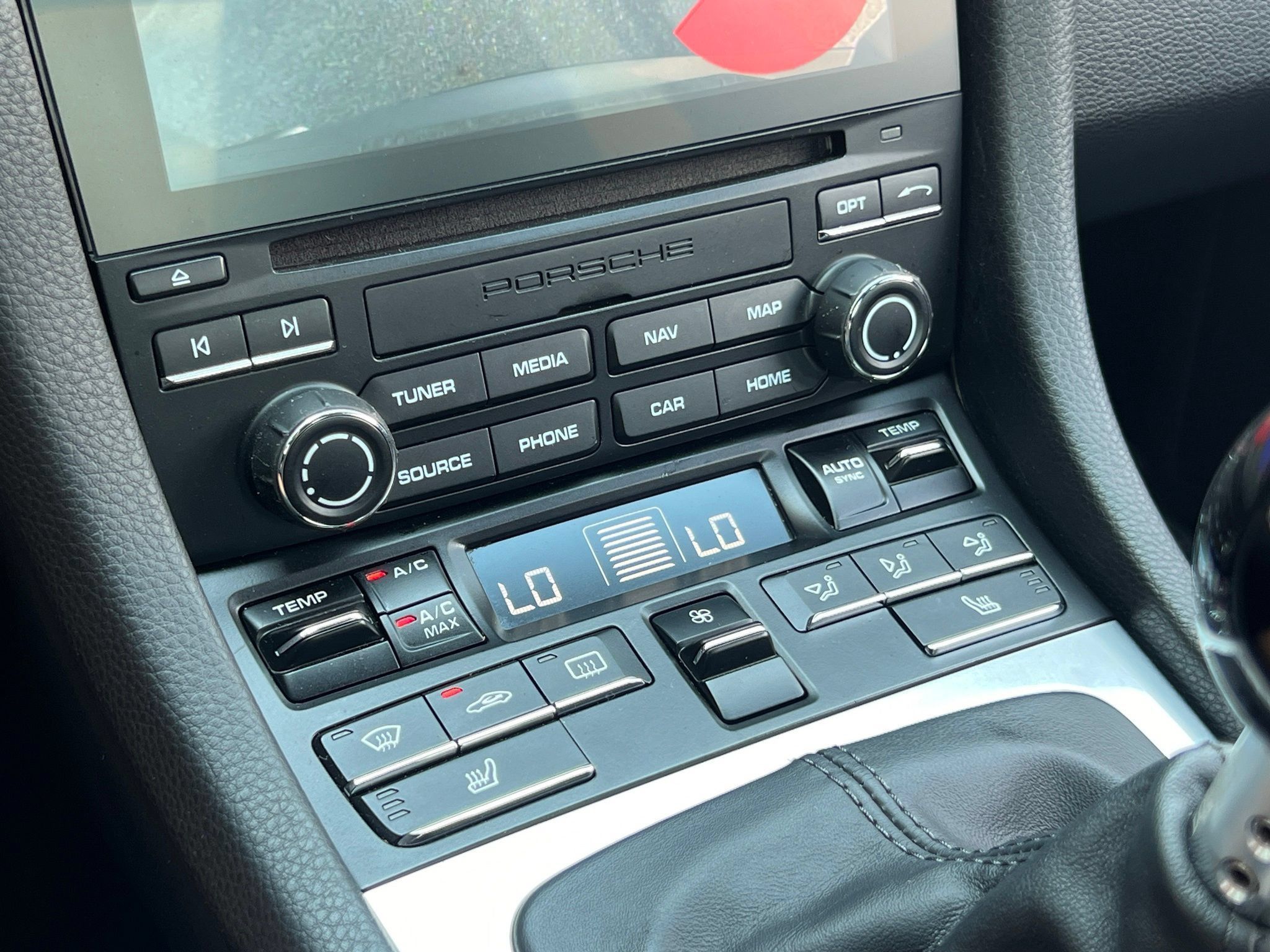 Used 2017 Porsche 911 Carrera image 25