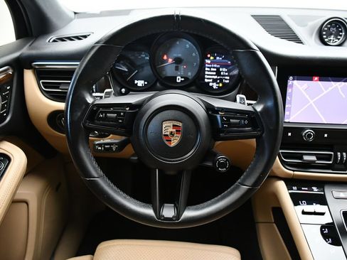 Certified 2023 Porsche Macan S AWD/4WD image 21
